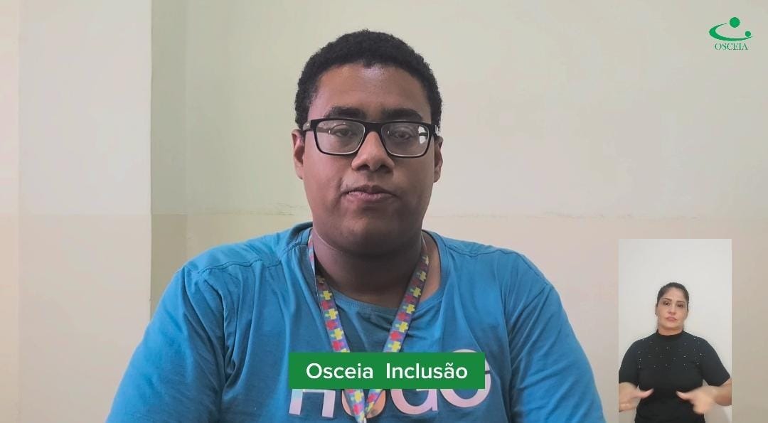 Assista ao depoimento de Lucas da Rocha, um jovem autista que participou do Programa Osceia Inclusão.