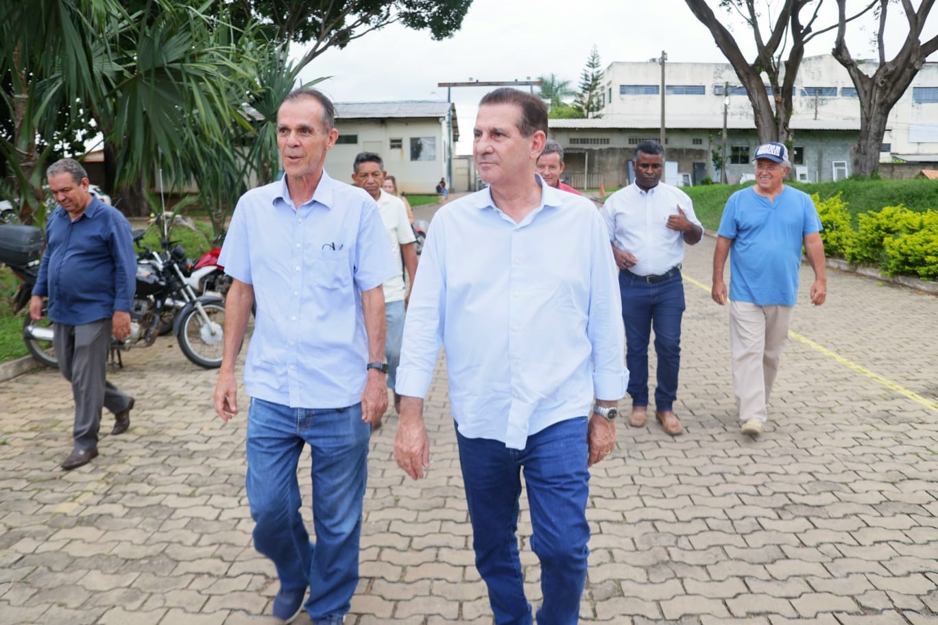 Osceia recebeu a visita do Senador Vanderlan Cardoso e sua equipe